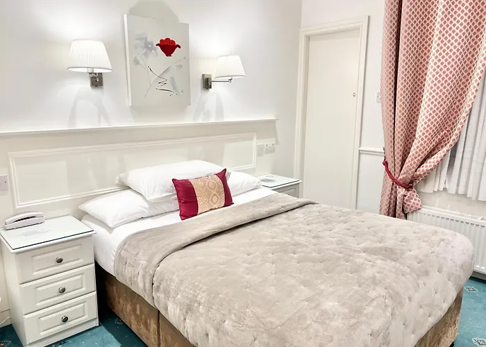 Dergvale Hotel Dublin